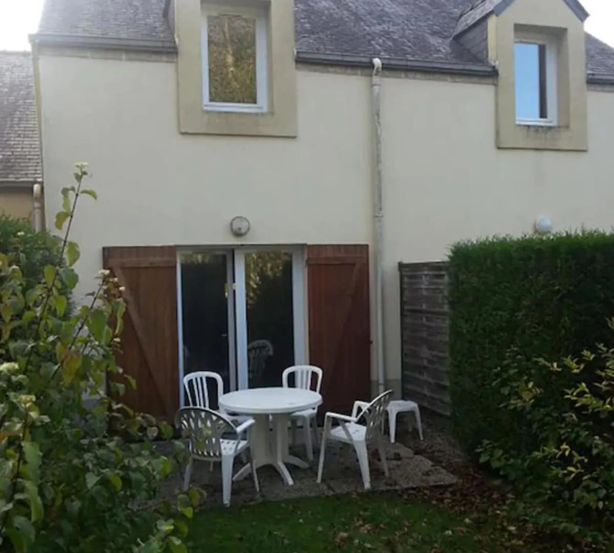 Maison 4P 2Ch 2 Sdb Au Milieu D'Un Golf Ploemel 0*,